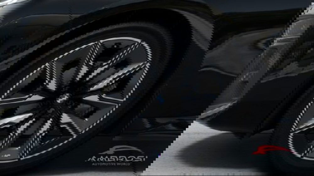 BMW i7 nuova a Perugia (8)