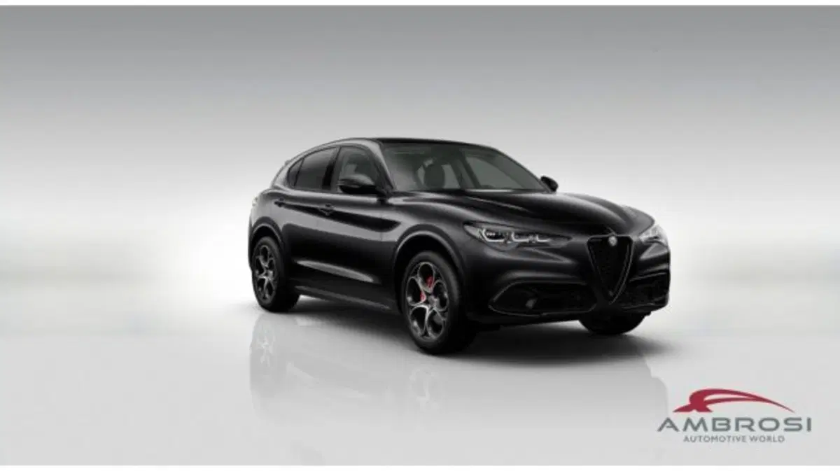 Alfa Romeo Stelvio nuova a Perugia