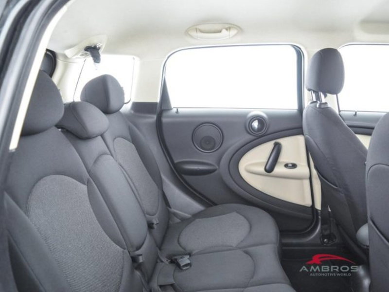 MINI Mini Countryman usata a Perugia (11)