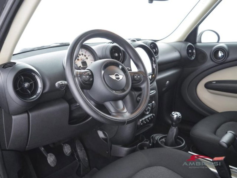 MINI Mini Countryman usata a Perugia (8)