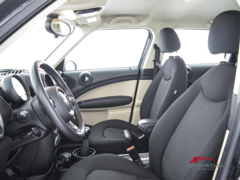 MINI Mini Countryman usata a Perugia (9)