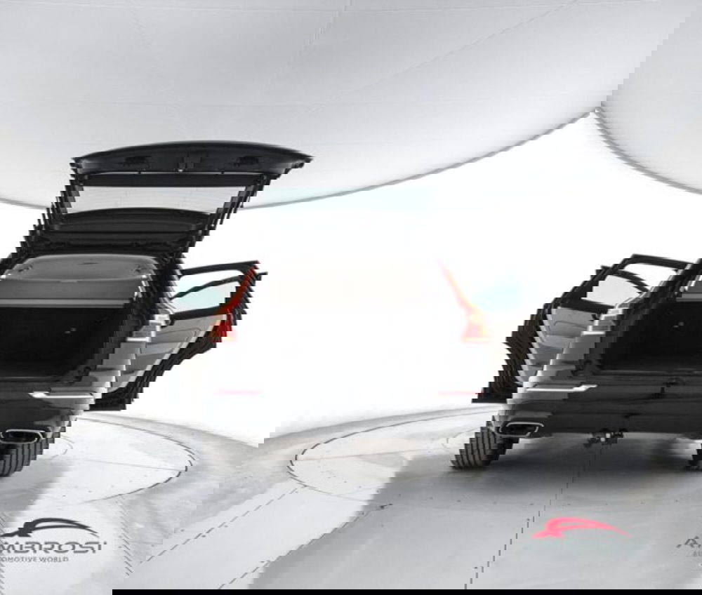 Volvo XC60 usata a Perugia (7)