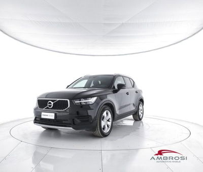 Volvo XC40 T2 Geartronic Momentum del 2021 usata a Corciano