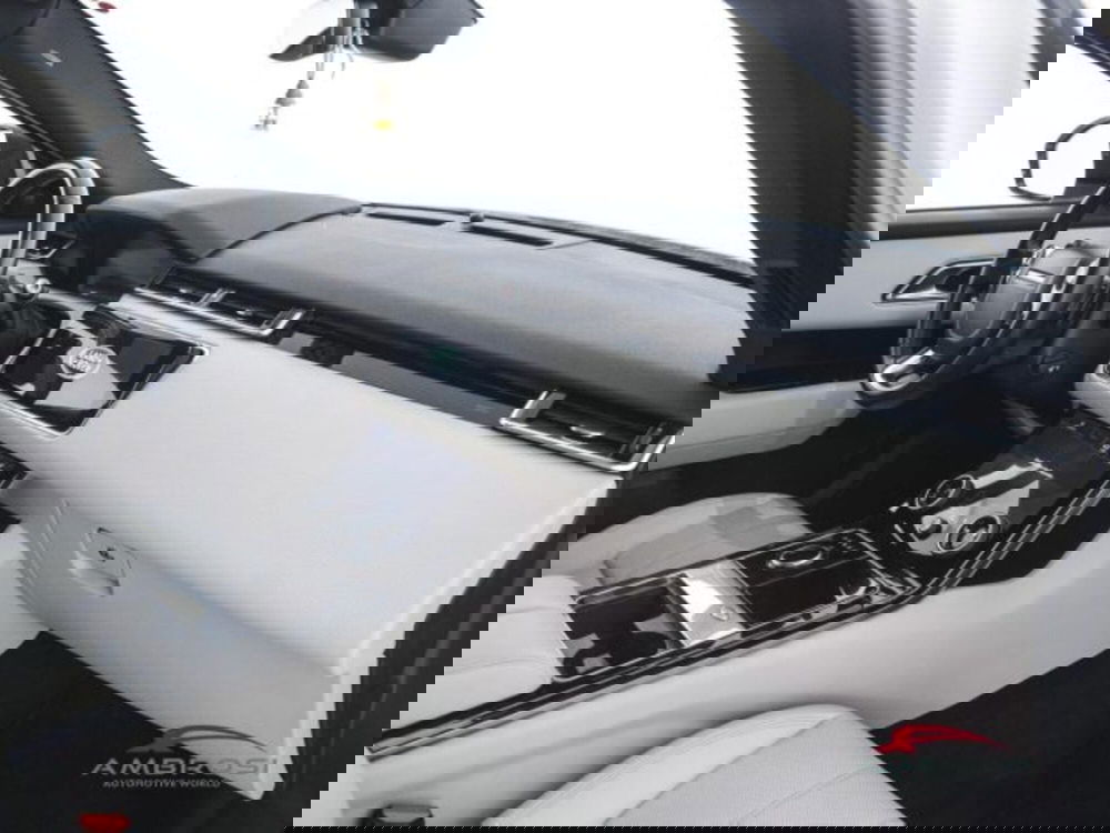 Land Rover Range Rover Velar usata a Perugia (12)