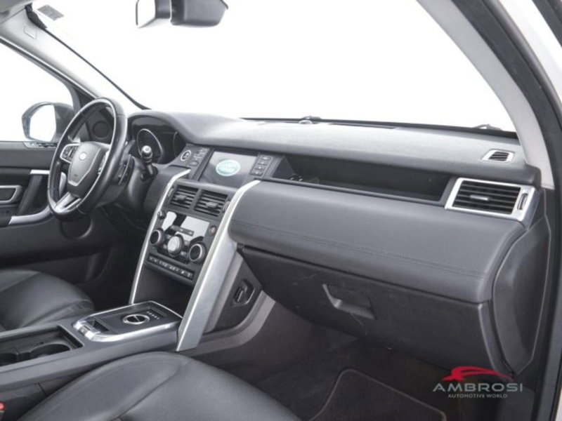 Land Rover Discovery Sport usata a Perugia (12)