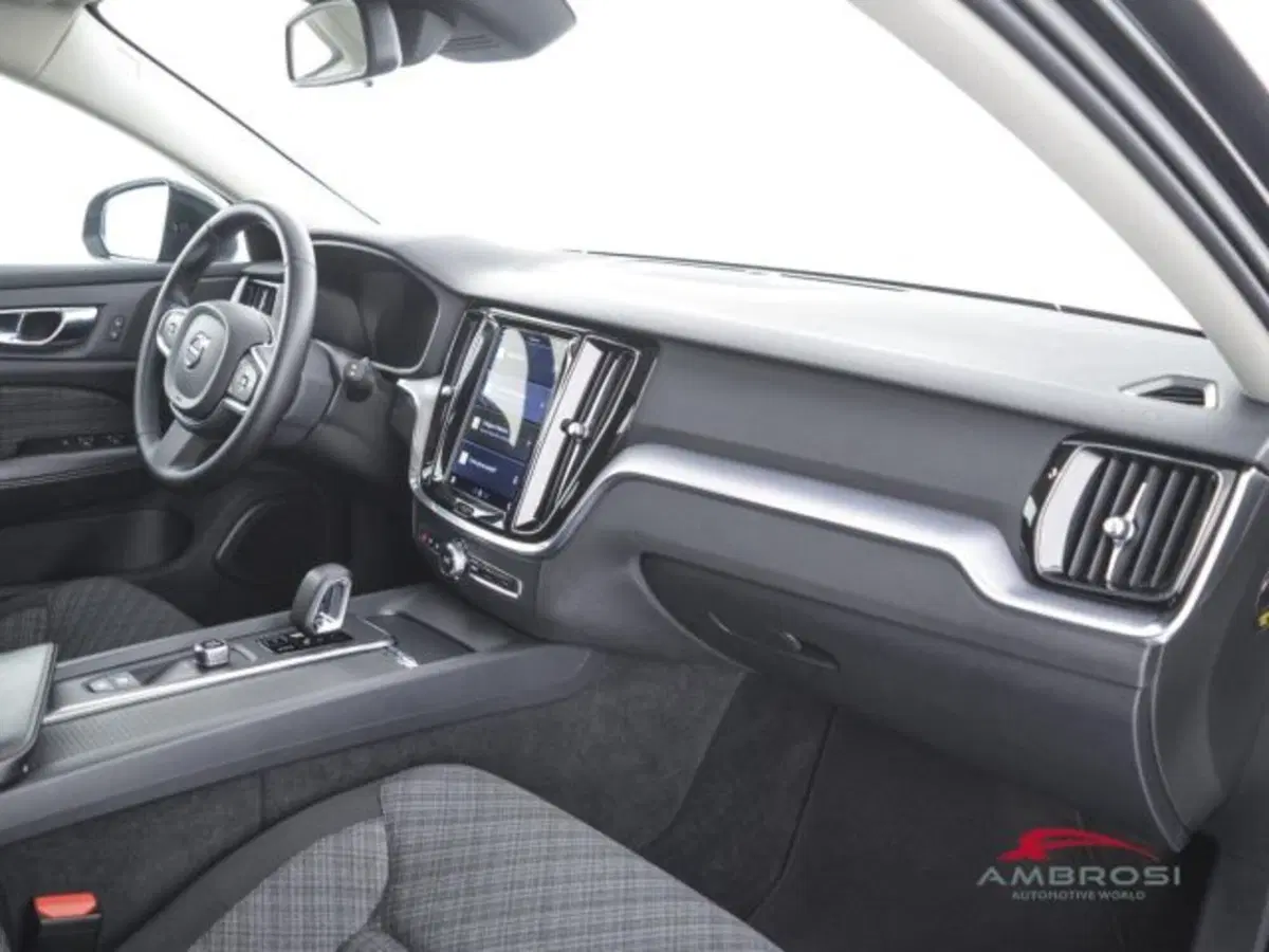 Volvo V60 usata a Perugia (4)