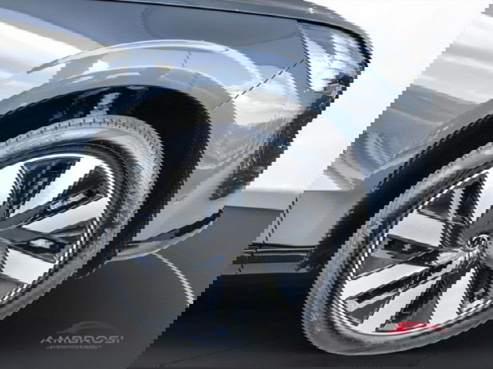 Volvo EX90 nuova a Perugia (13)