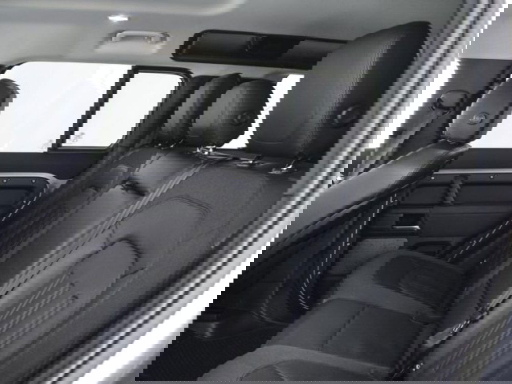 Land Rover Defender usata a Perugia (15)