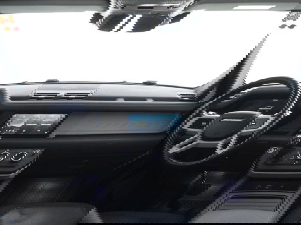 Land Rover Defender usata a Perugia (4)