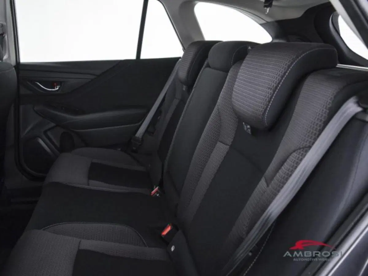 Subaru Outback usata a Perugia (10)