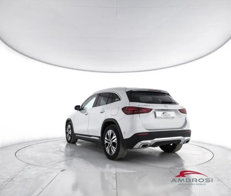 Mercedes-Benz GLA SUV usata a Perugia (4)