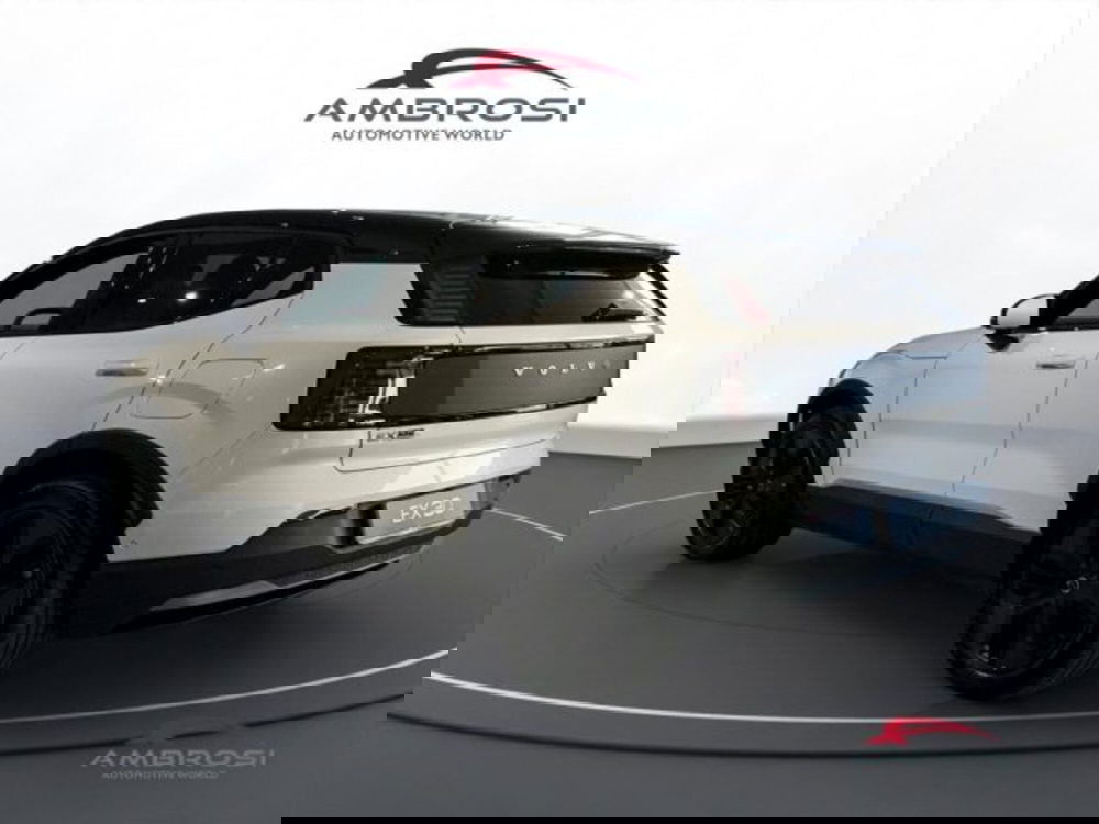 Volvo EX30 nuova a Perugia (3)