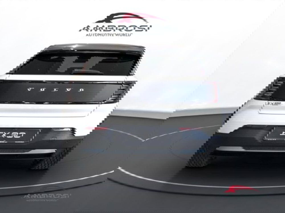 Volvo EX30 nuova a Perugia (7)