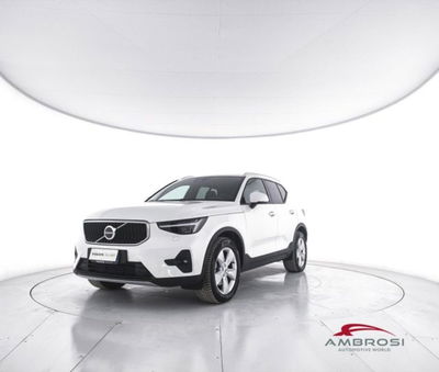 Volvo XC40 2.0 b3 Core auto del 2025 usata a Corciano