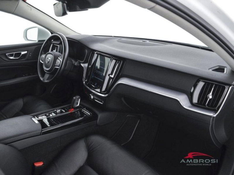 Volvo V60 usata a Perugia (12)