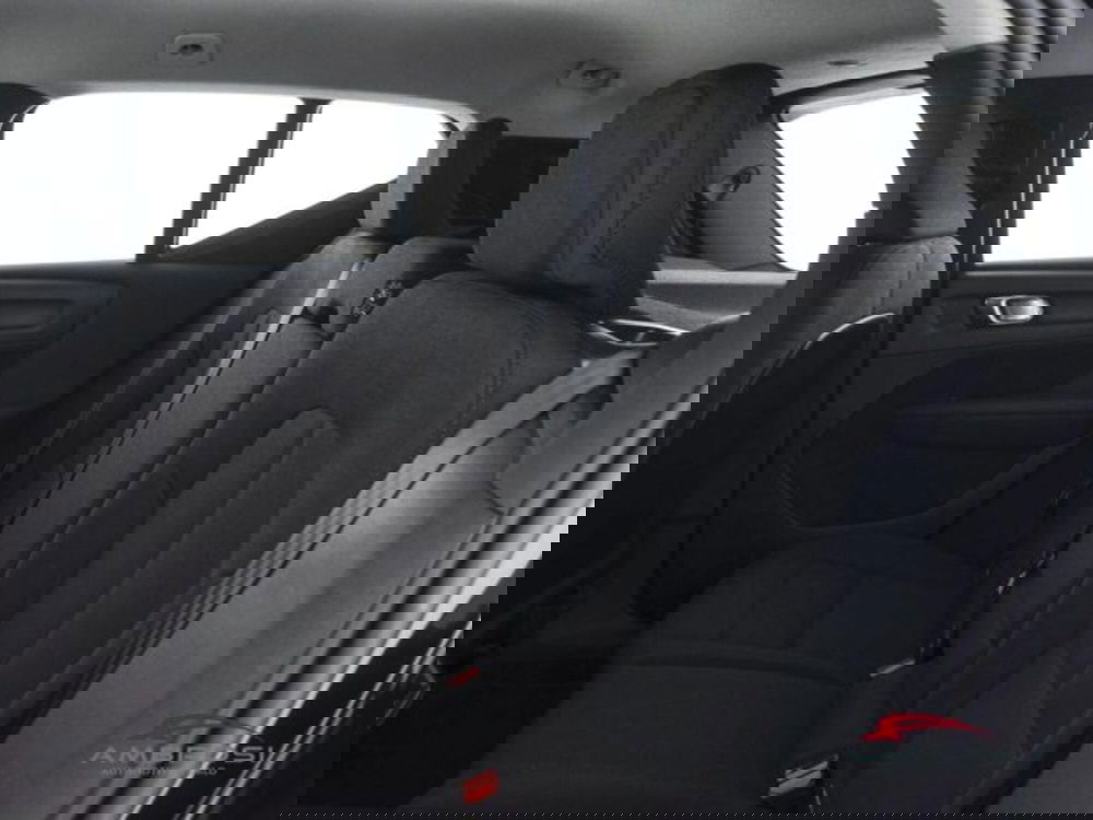 Volvo XC40 usata a Perugia (10)