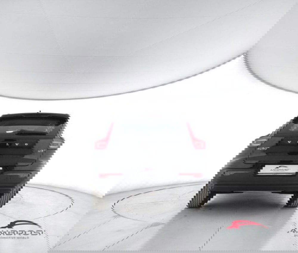 Volvo XC40 usata a Perugia (6)