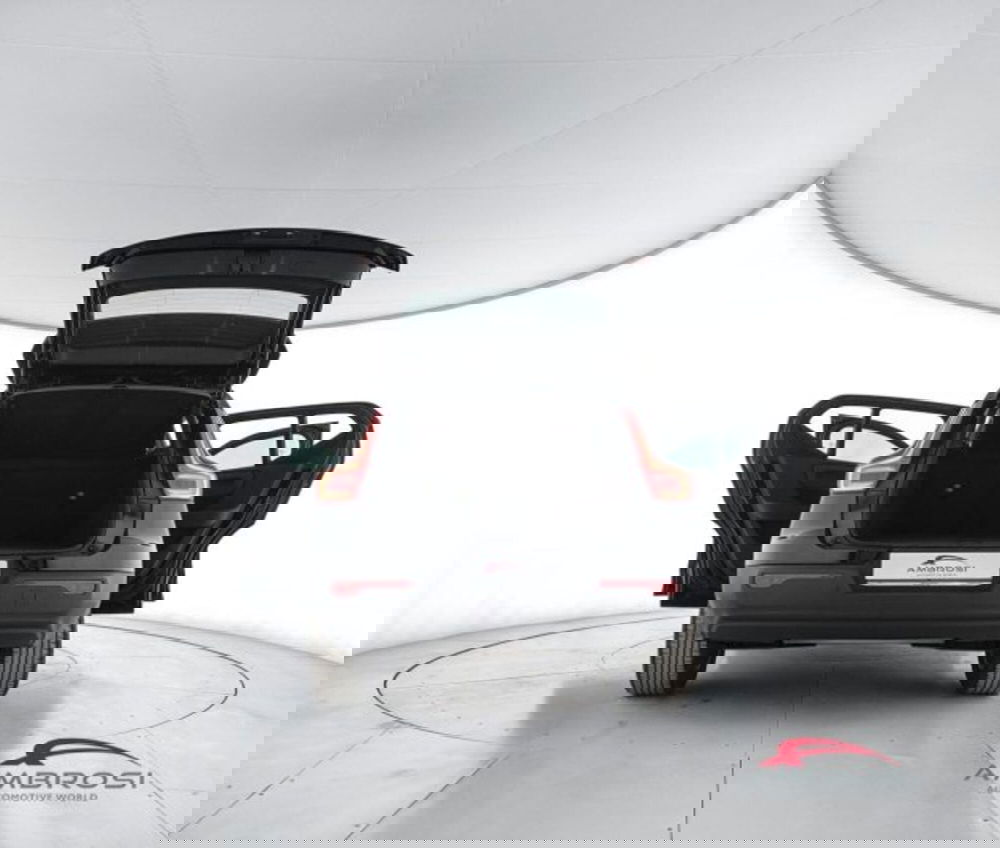 Volvo XC40 usata a Perugia (7)