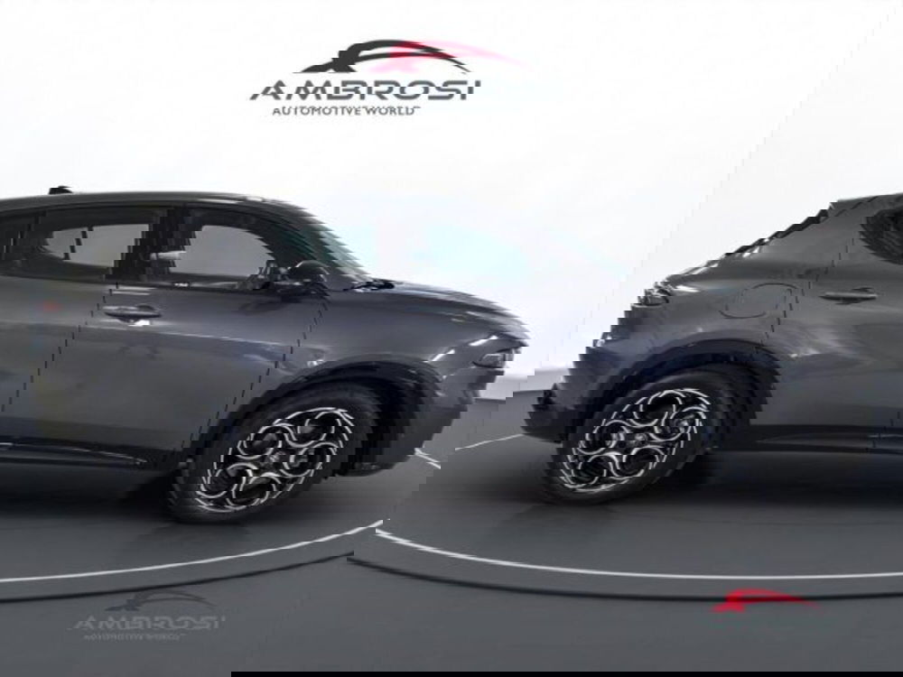 Alfa Romeo Tonale usata a Perugia (5)