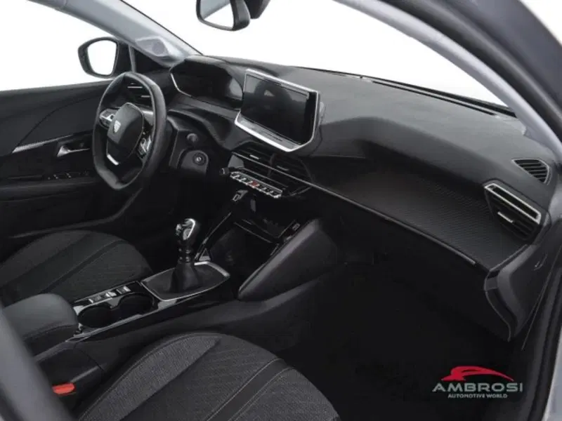 Peugeot 208 usata a Perugia (12)