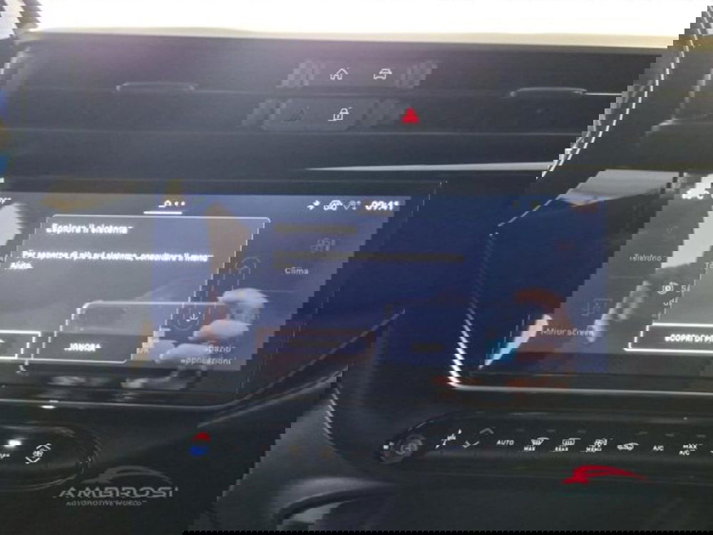 Alfa Romeo Junior nuova a Perugia (15)