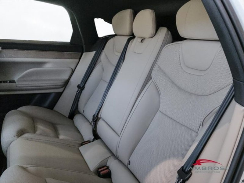 Volvo ES90 nuova a Perugia (7)