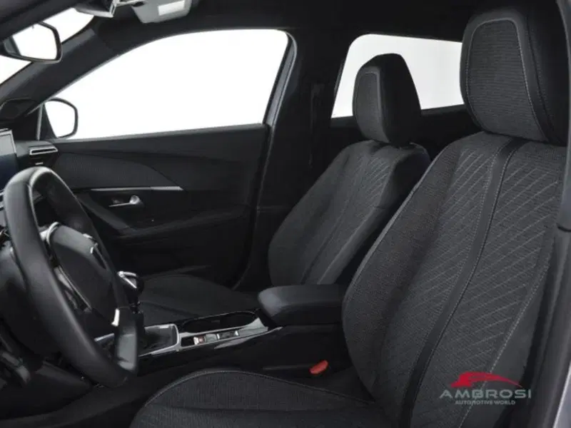 Peugeot 2008 usata a Perugia (9)