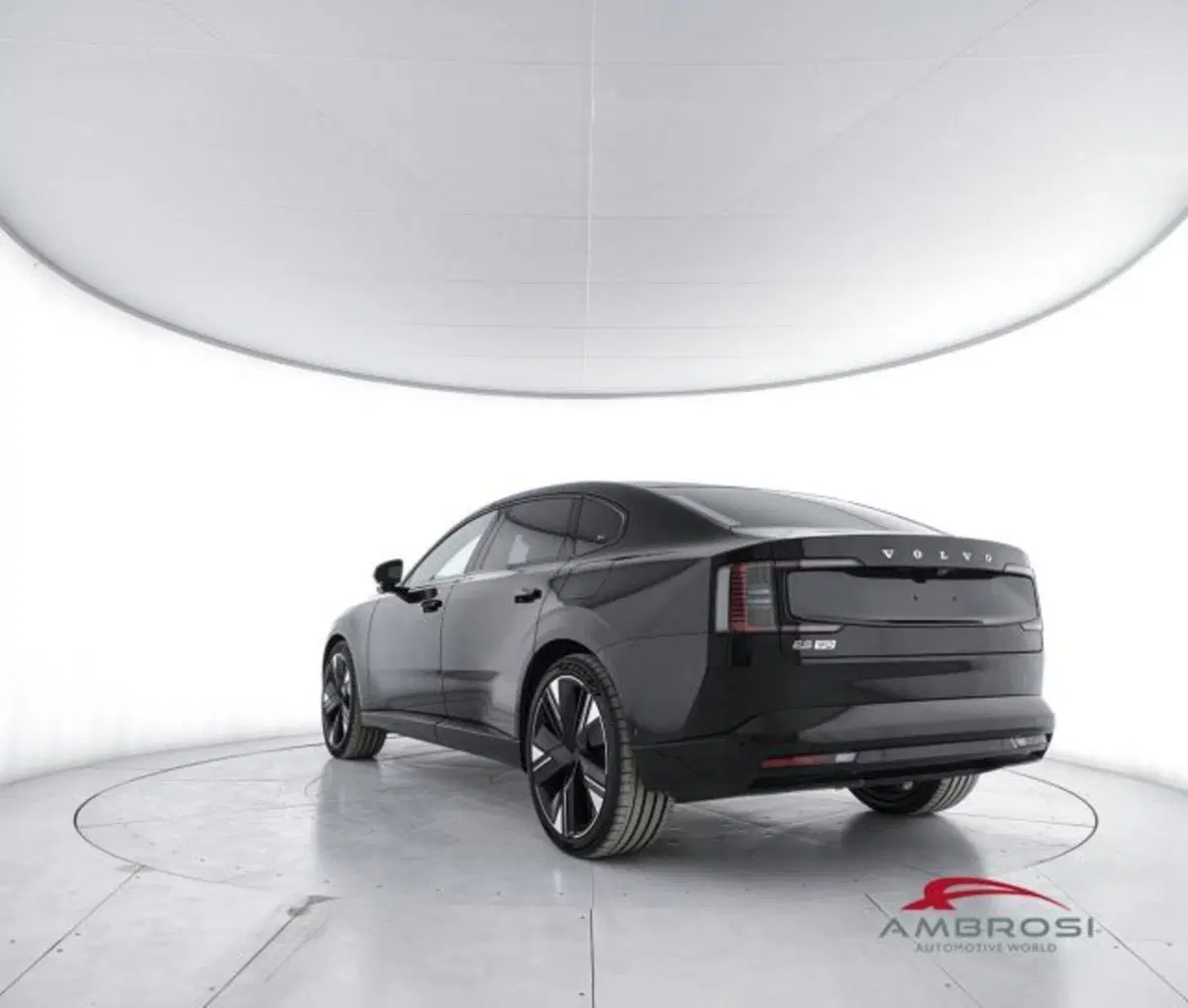 Volvo ES90 nuova a Perugia (4)