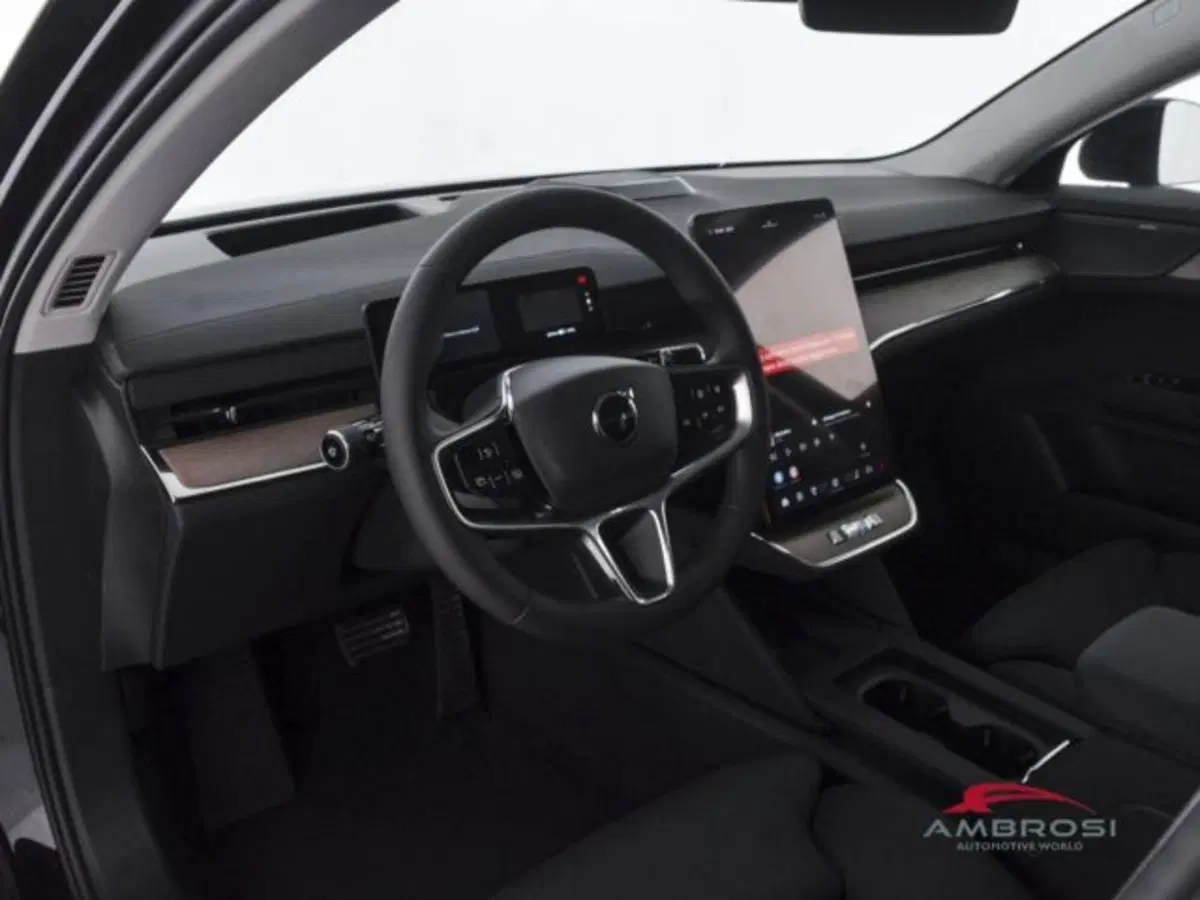Volvo ES90 nuova a Perugia (8)