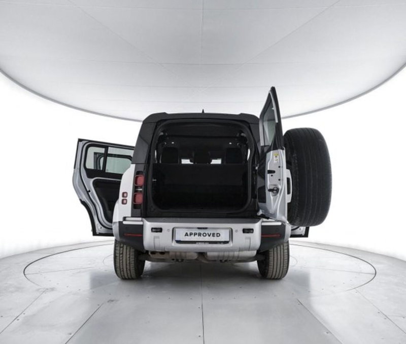 Land Rover Defender usata a Perugia (12)