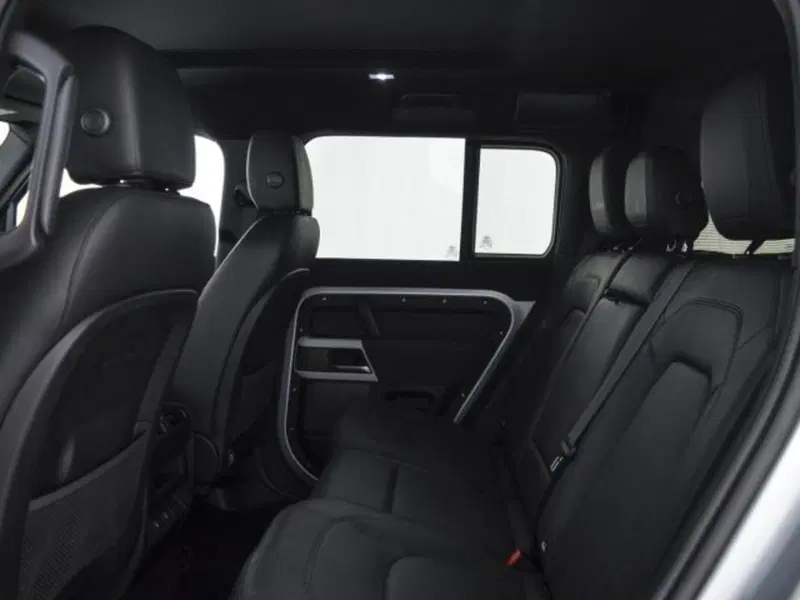 Land Rover Defender usata a Perugia (15)