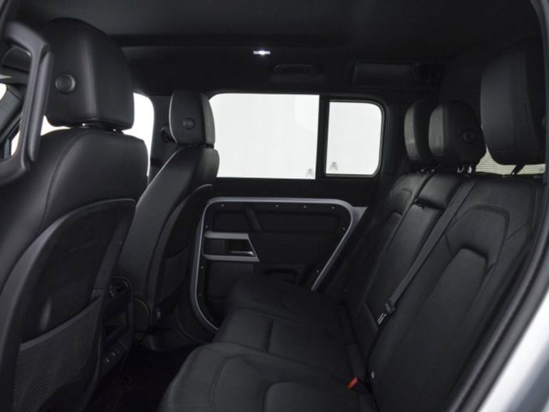 Land Rover Defender usata a Perugia (15)