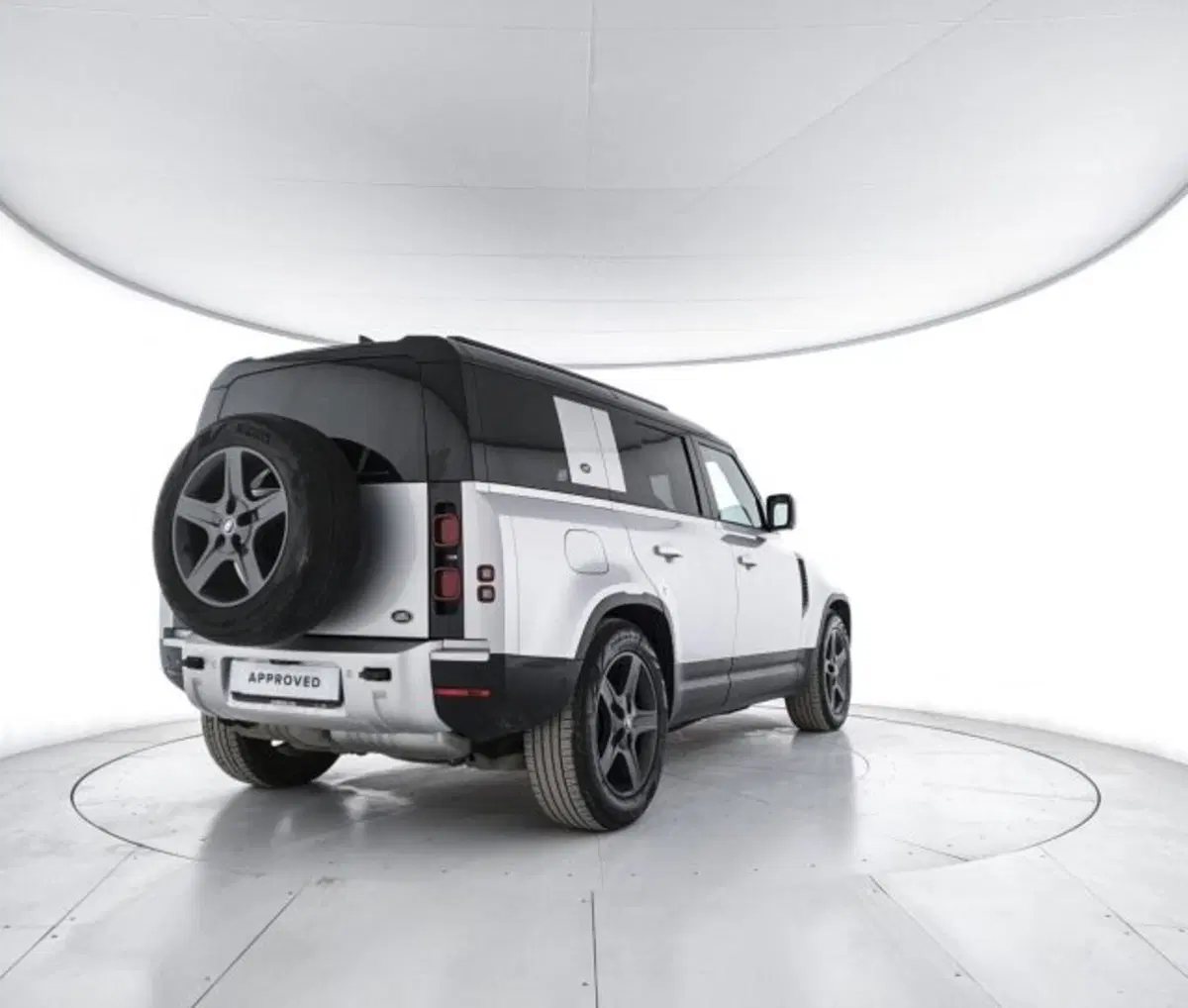 Land Rover Defender usata a Perugia (2)