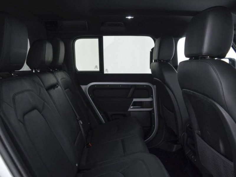 Land Rover Defender usata a Perugia (5)