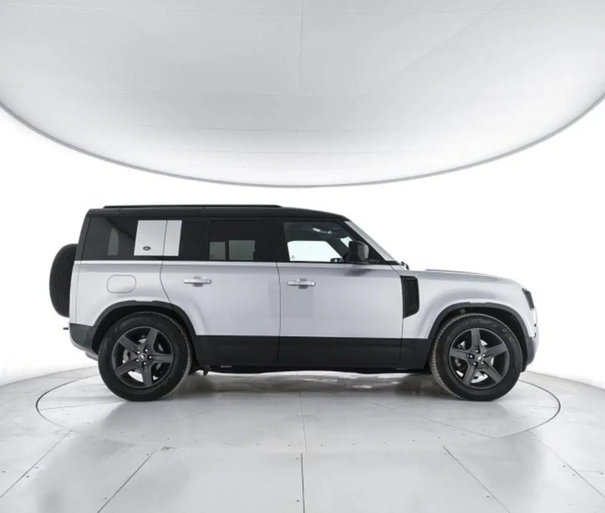 Land Rover Defender usata a Perugia (6)