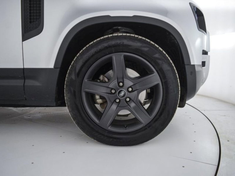 Land Rover Defender usata a Perugia (9)