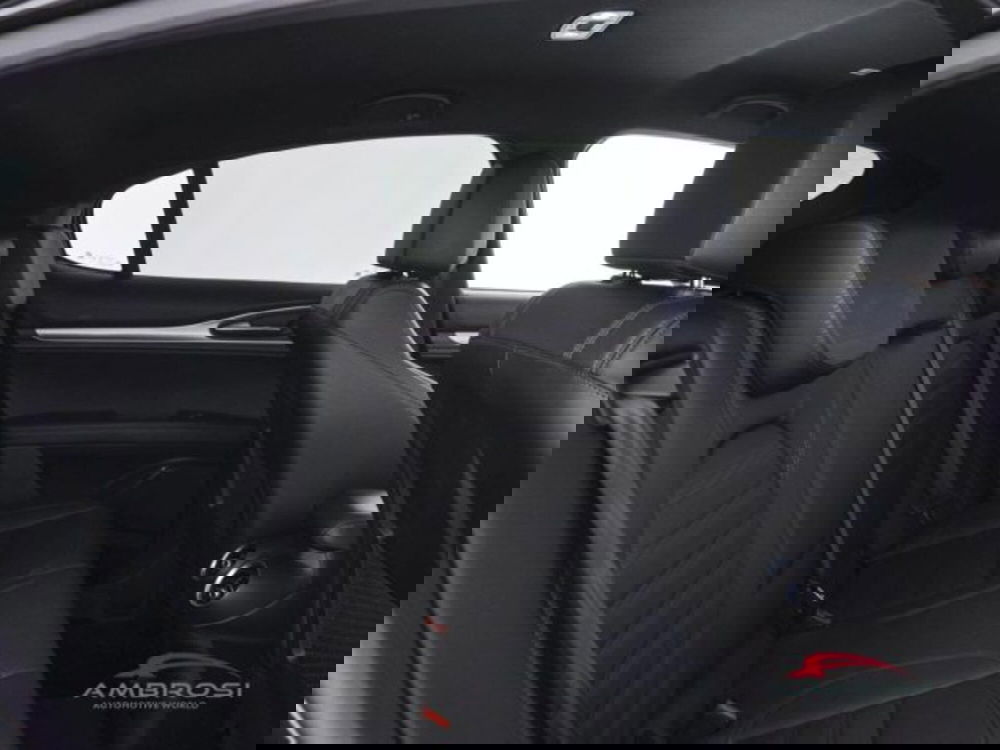 Alfa Romeo Stelvio usata a Perugia (11)