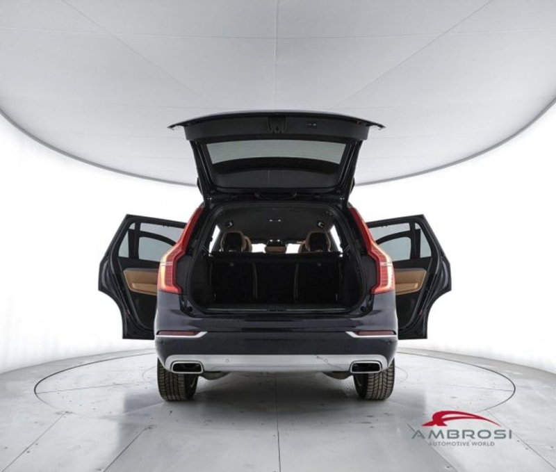 Volvo XC90 usata a Perugia (7)