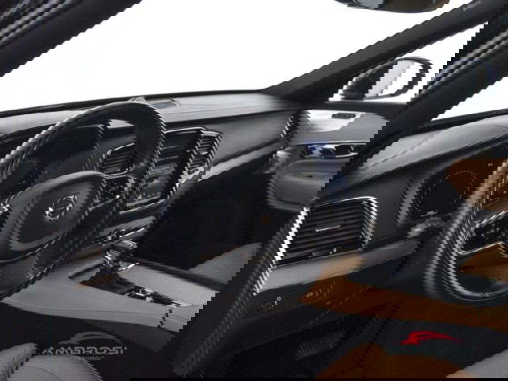 Volvo XC90 usata a Perugia (8)