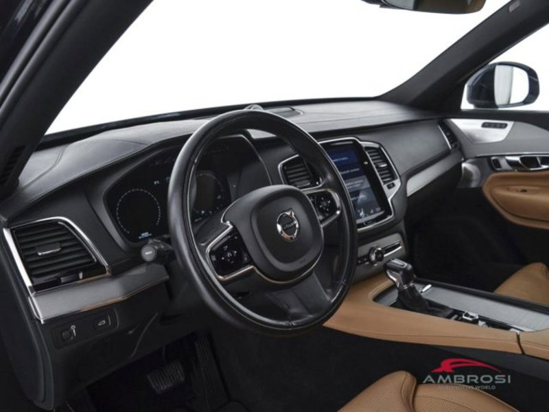 Volvo XC90 usata a Perugia (8)