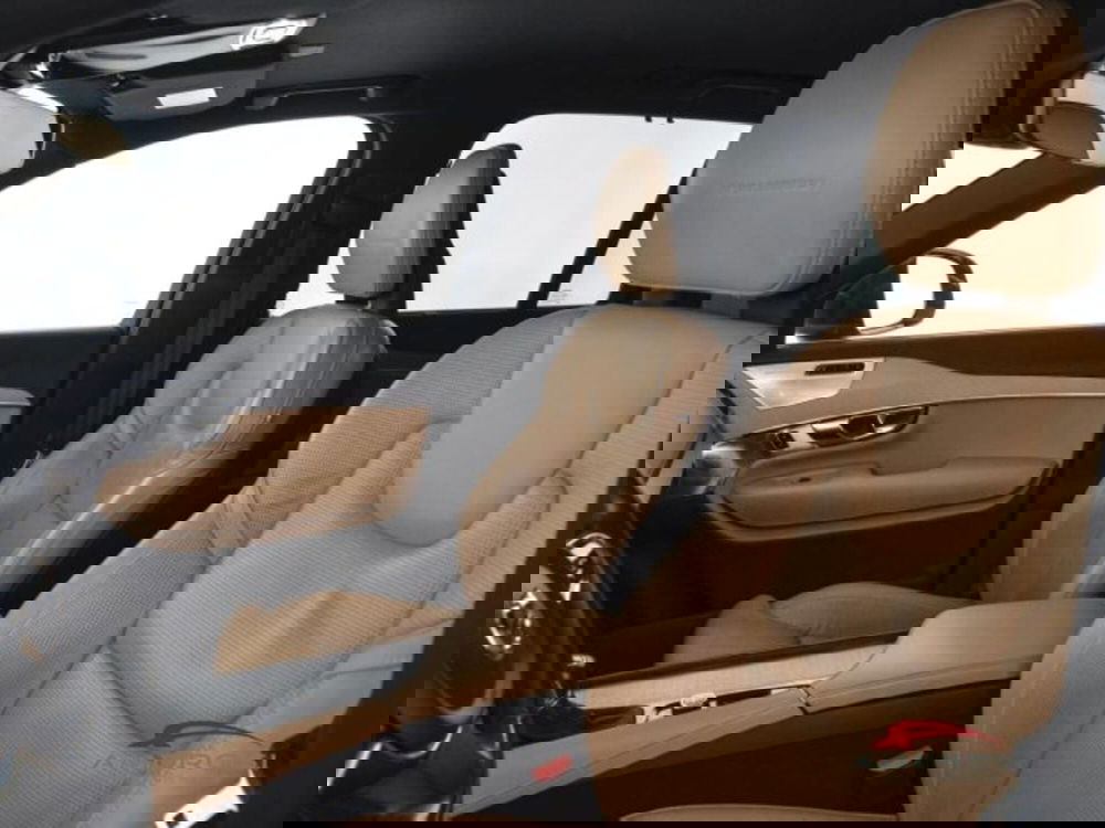 Volvo XC90 usata a Perugia (9)