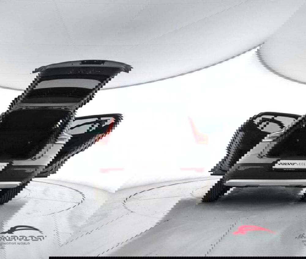 Volvo XC40 usata a Perugia (7)