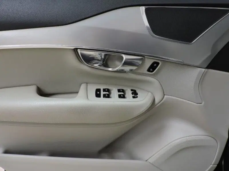 Volvo XC90 usata a Firenze (17)