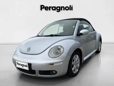 Volkswagen New Beetle Cabrio TDI 105CV del 2008 usata a Firenze