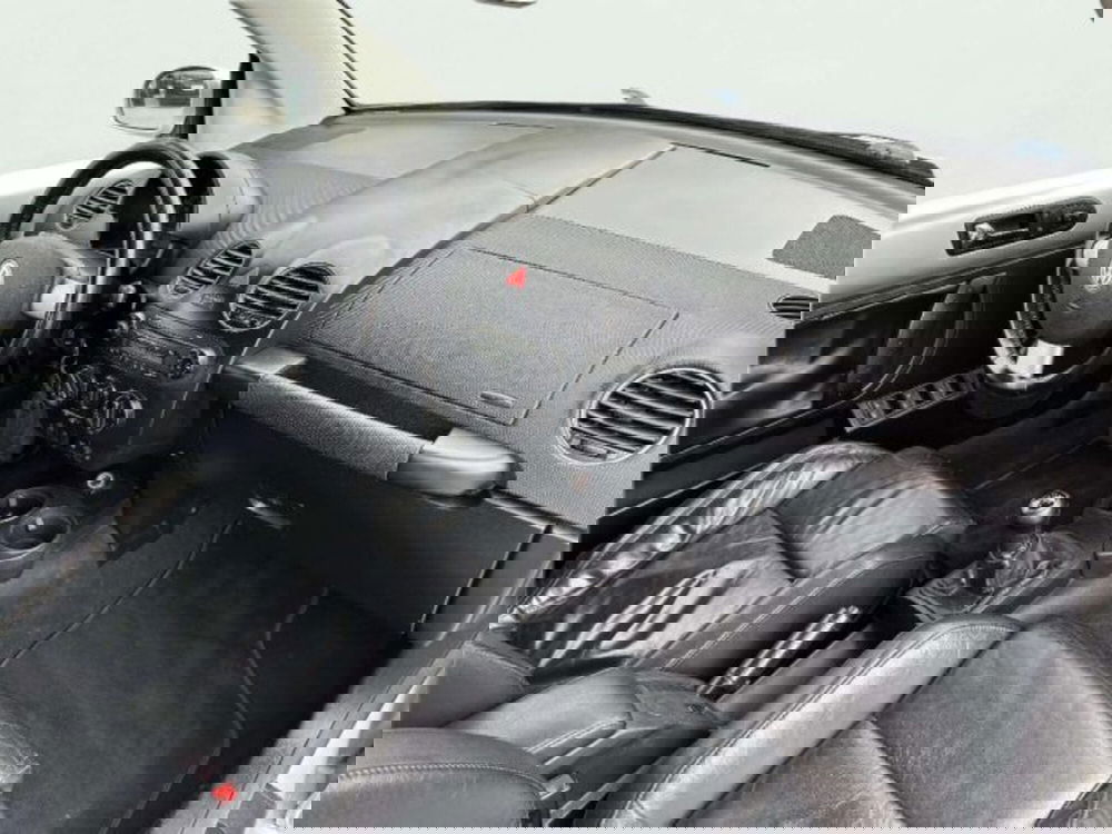 Volkswagen New Beetle Cabrio usata a Firenze (5)