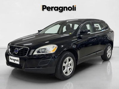 Volvo XC60 D4 Geartronic Momentum del 2012 usata a Firenze
