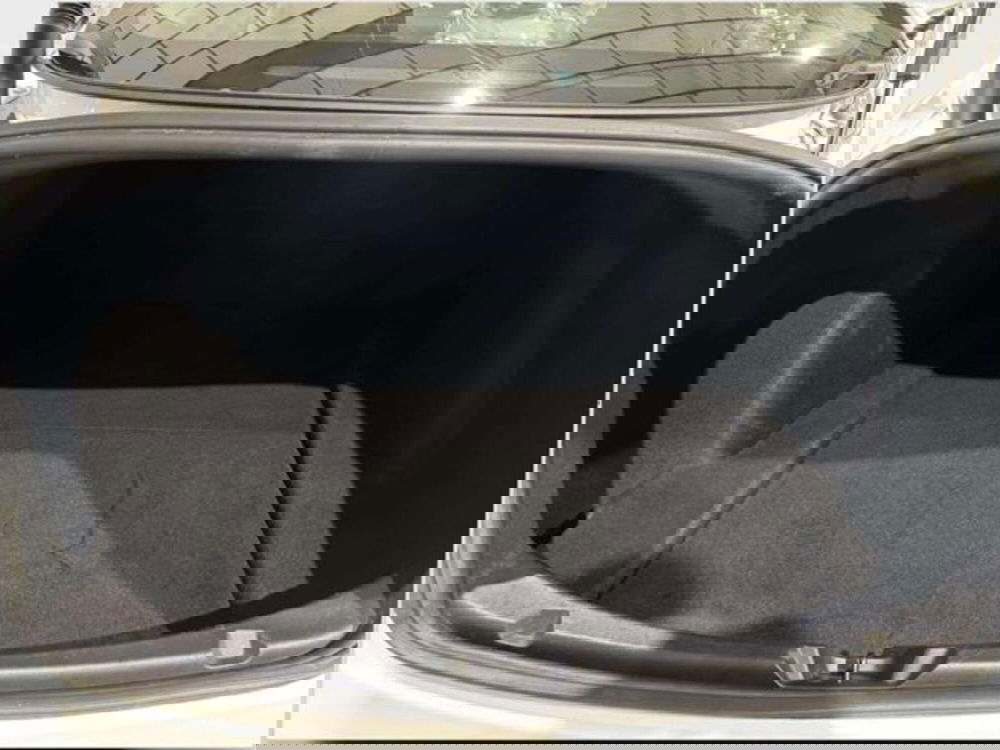 Tesla Model 3 usata a Firenze (10)