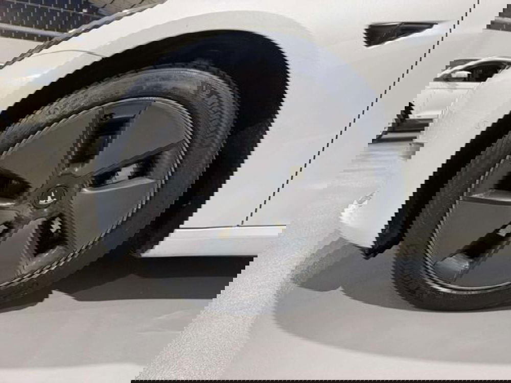 Tesla Model 3 usata a Firenze (9)