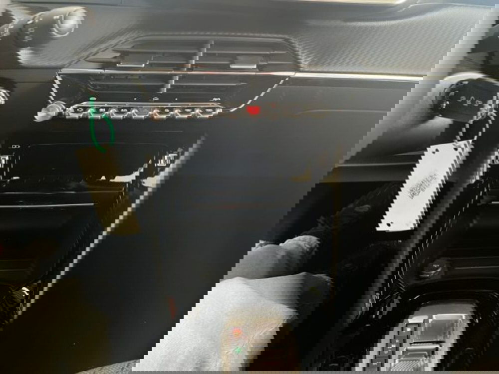 Peugeot 2008 nuova a Perugia (17)