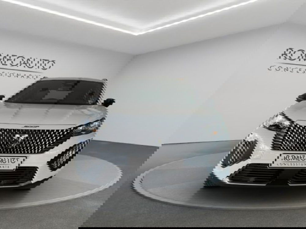 Peugeot 2008 nuova a Perugia (9)